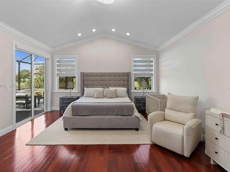 1530 Lacosta Dr W — Photo 17