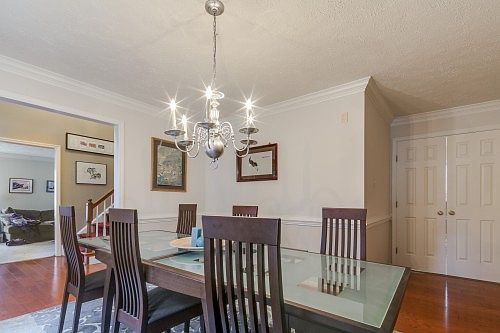 4th image of 223 Grange Hall Dr