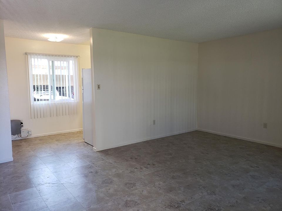 Living and Dining Area