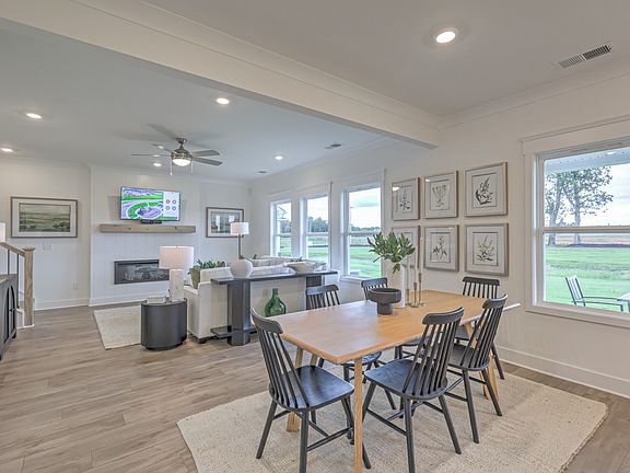 7th image of this home