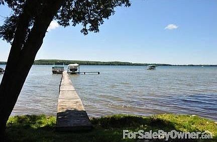 Only 2 boats...awaiting yours! : Very private setting. Only 2 of the 12 lot owners docking their boa