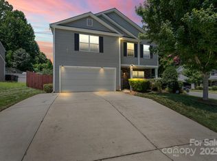 5631 Graypark Dr, Charlotte, NC 28269