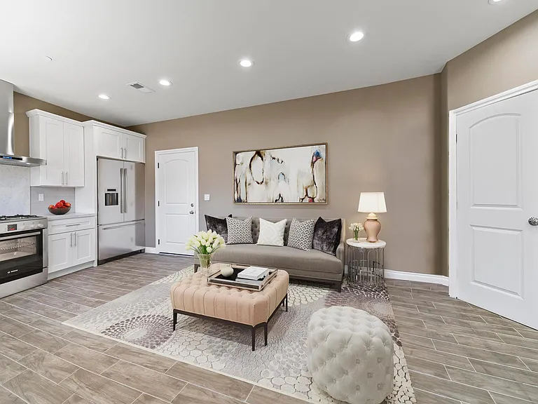 14099 Edwards St — Photo 2