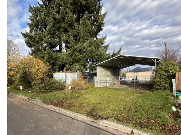 SW Roy Rogers Rd, Sherwood, OR 97140