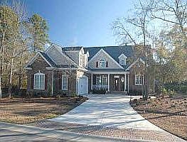 Fantastic curb appeal!