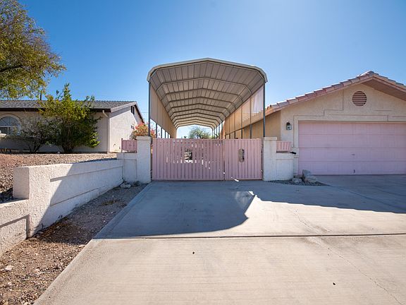2nd image of 3606 Bluegrass Dr