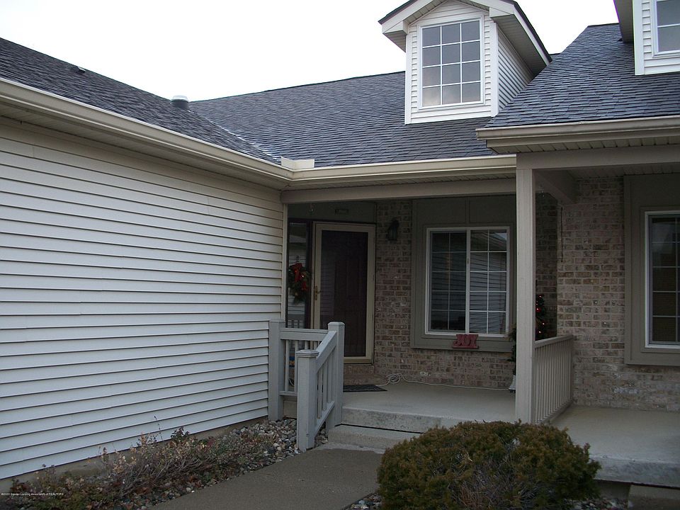 1st image of 1745 Bushwood Ln