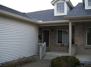 1745 Bushwood Ln, Lansing, MI 48917