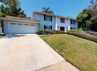 17521 Superior St, Northridge, CA 91325