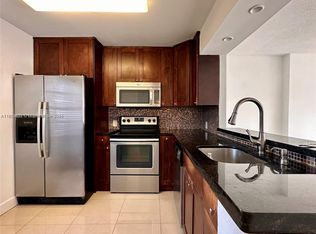 20500 W Country Club Dr APT 706, Aventura, FL 33180