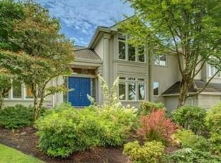5775 168th Pl SE, Bellevue, WA 98006