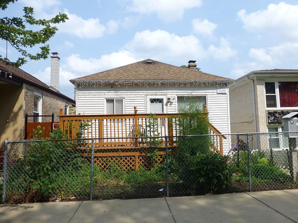 1st image of 2135 N Melvina Ave