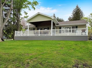 400 Clark St, Clarks Green, PA 18411