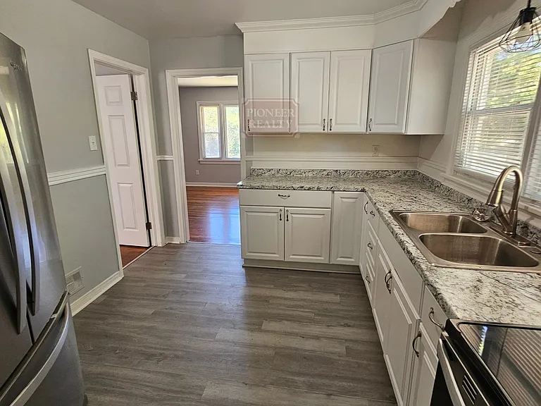 5610 Kendall Rd — Photo 6