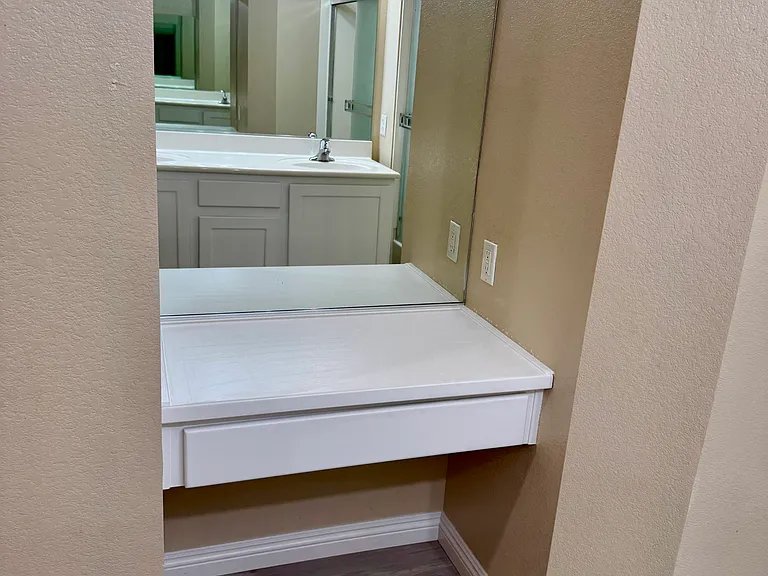 31 E Agate Ave #208 — Photo 20