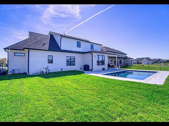 5th image of 2030 Chadwick Dr