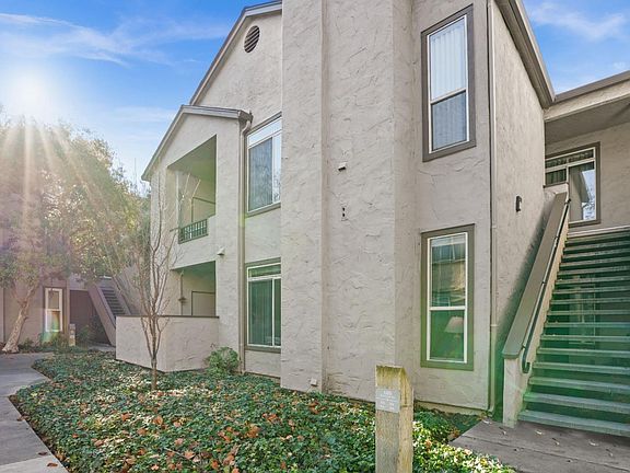 3rd image of 125 Hobson St APT 4A