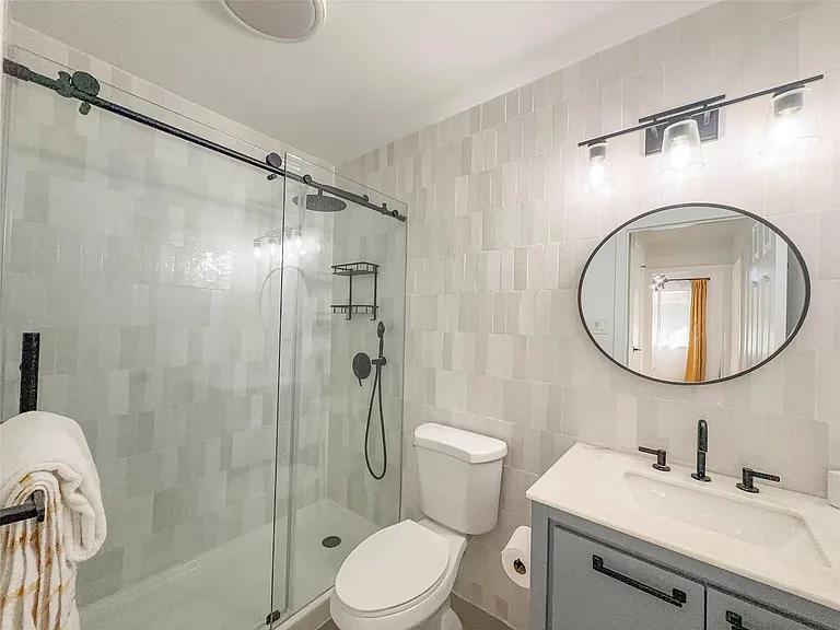 2313 Thornwild Pass — Photo 30
