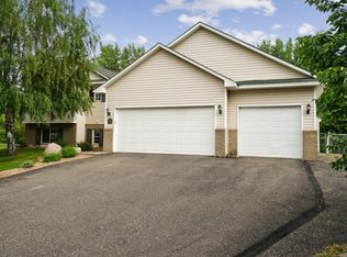 20591 Drake Ct, Rogers, MN 55374