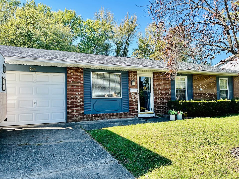 1st image of 943 Cambridge Dr