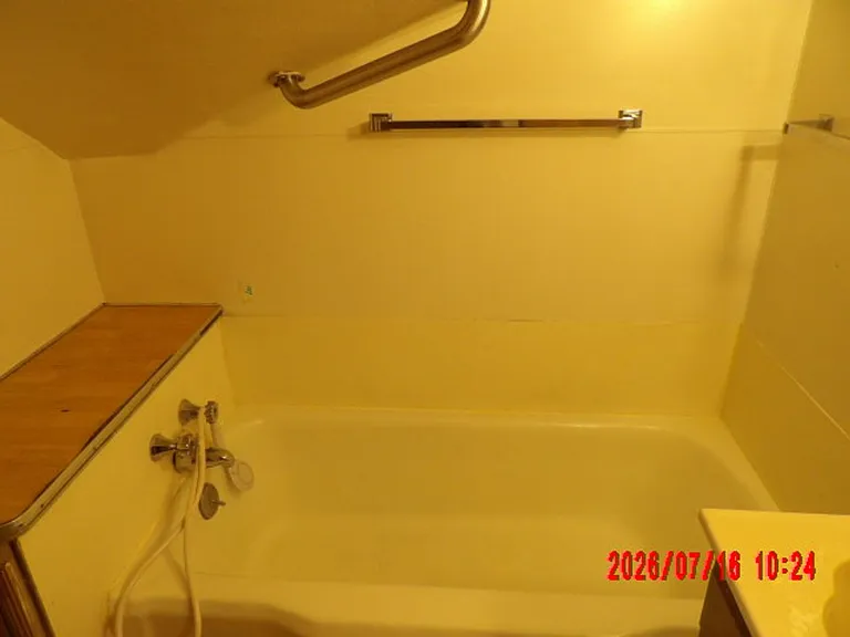 2035 D St #4 — Photo 14