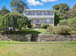 24 Angelica Dr, Framingham, MA 01701