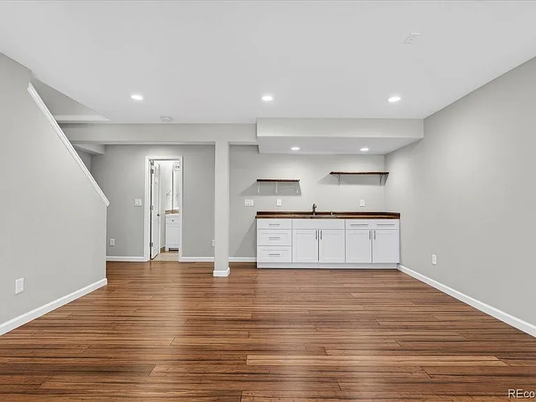 10543 Laurelglen Cir — Photo 40