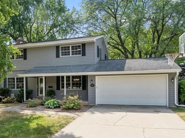 5209 Painted Post Dr, Madison, WI 53716