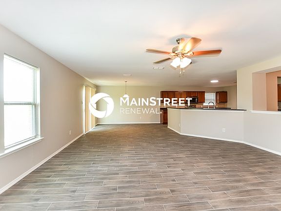 3rd image of 509 Hearthstone Dr