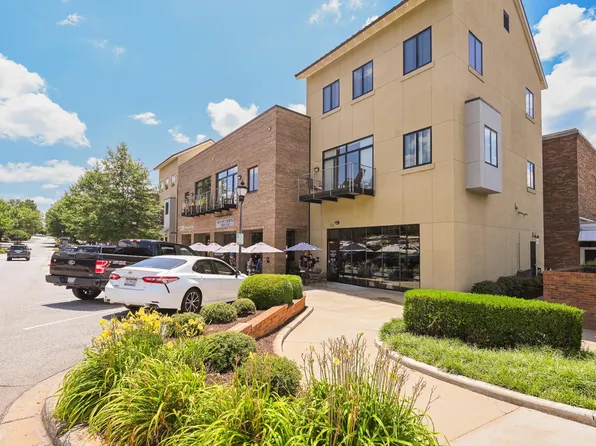 400 E McBee Ave Unit 4201, Greenville, SC 29601