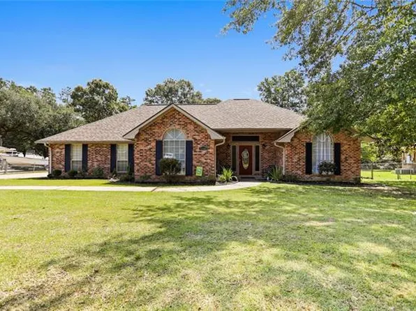 41060 Rene Dr, Hammond, LA 70403