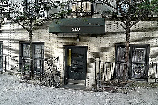 Rented by America Mecca Realty LLC | media 13