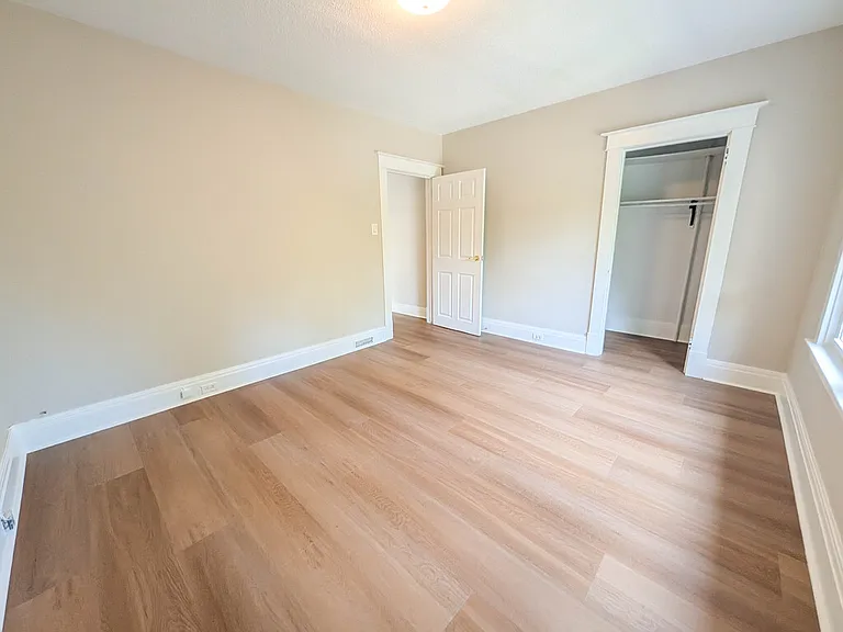 6 Wolseley Ave #2 — Photo 8