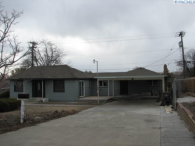 1st image of 2405 W Albany Ave