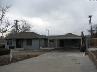 2405 W Albany Ave, Kennewick, WA 99336