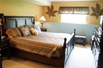 4th image of 908 Starlite Dr