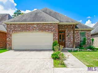 8430 Le Marie Ct, Denham Springs, LA 70706