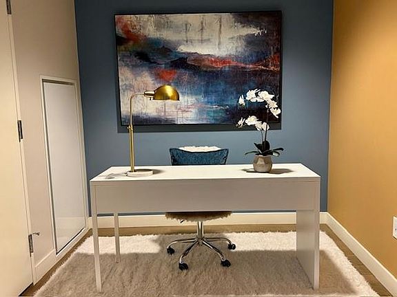 5th image of 38 N Almaden Blvd Unit 2013