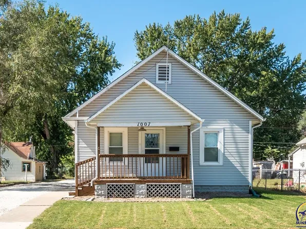 1007 NE Madison St, Topeka, KS 66608