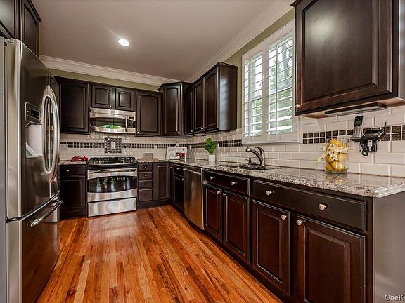 4th image of 6 Villa Promenade