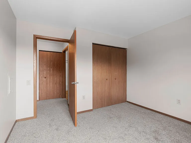 Mayville Heights Apartments is a convenient 55+ senior living community with HEAT AND WATER INCLU... — Photo 19