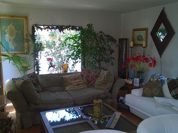 Living Room Looking Towards Street