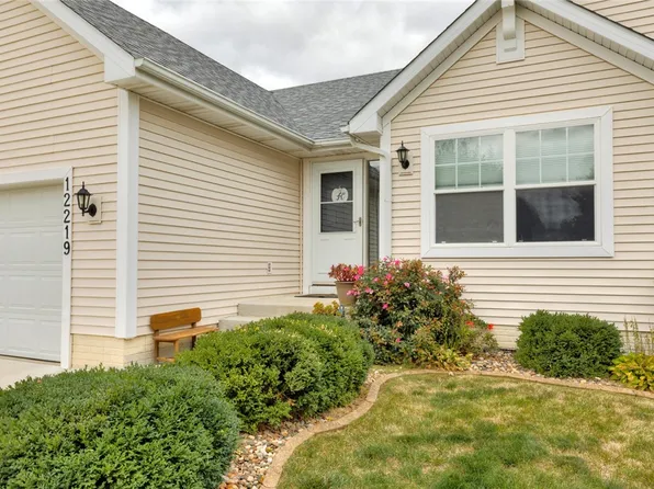12219 Valdez Dr, Urbandale, IA 50323
