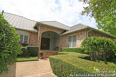 1st image of 22 Vineyard Dr