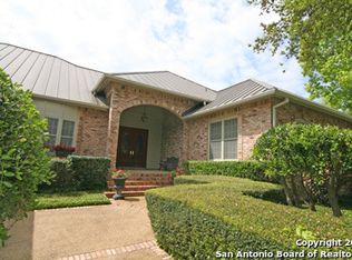 22 Vineyard Dr, San Antonio, TX 78257