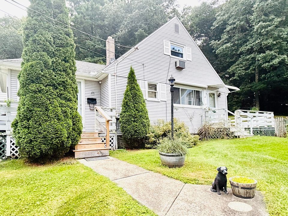 1st image of 433 Gifford St