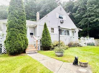 433 Gifford St, Springfield, MA 01118