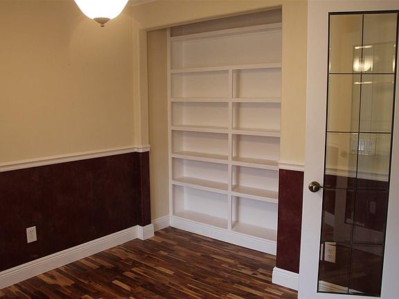 3rd image of 5816 Dandelion Ln