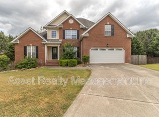 1100 Winterberry Ln, Knoxville, TN 37932