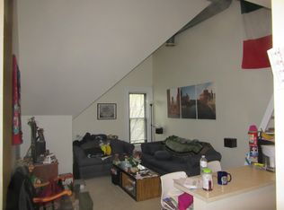 6100 Walnut St APT 12, Pittsburgh, PA